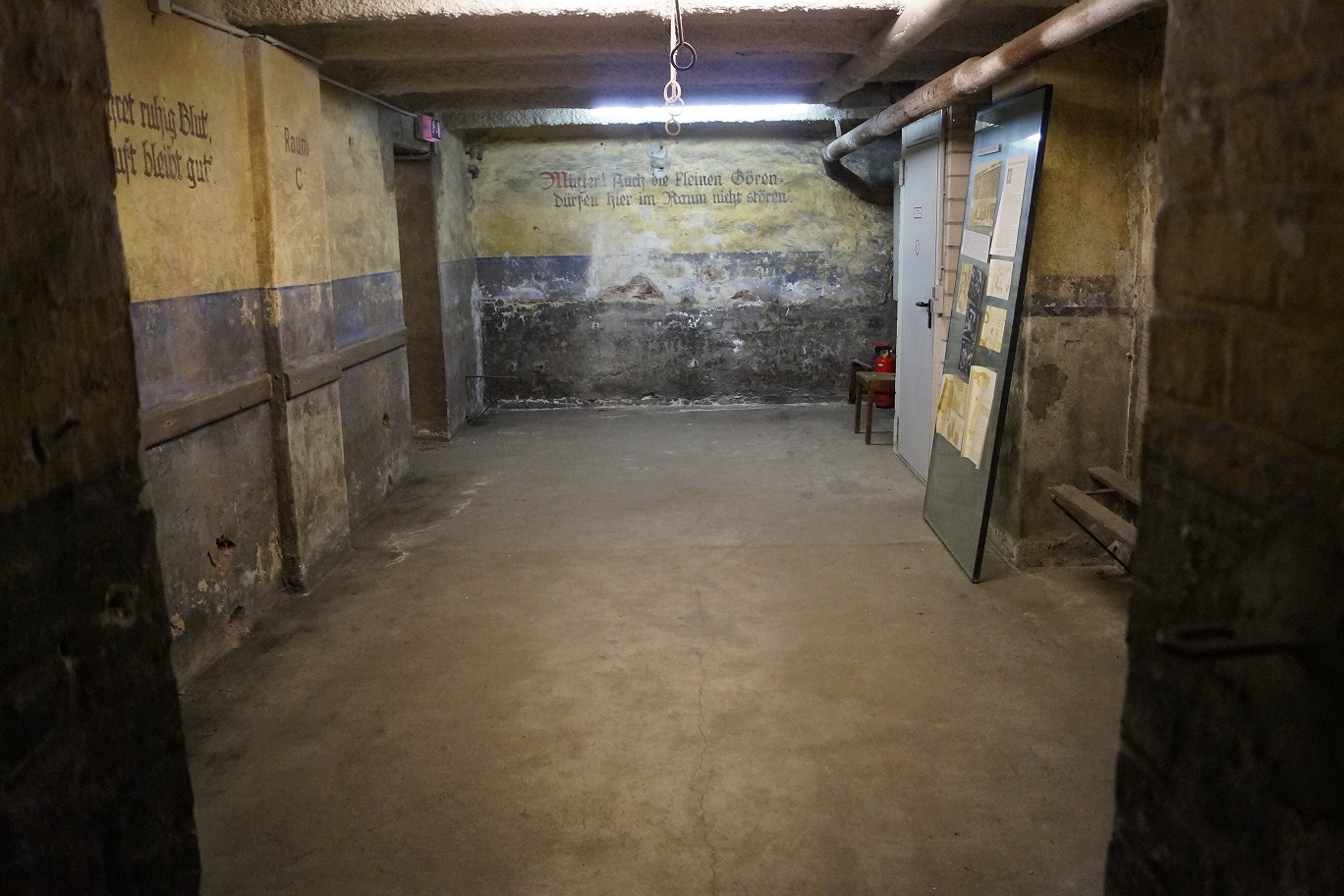 Luftschutzkeller im Depot web